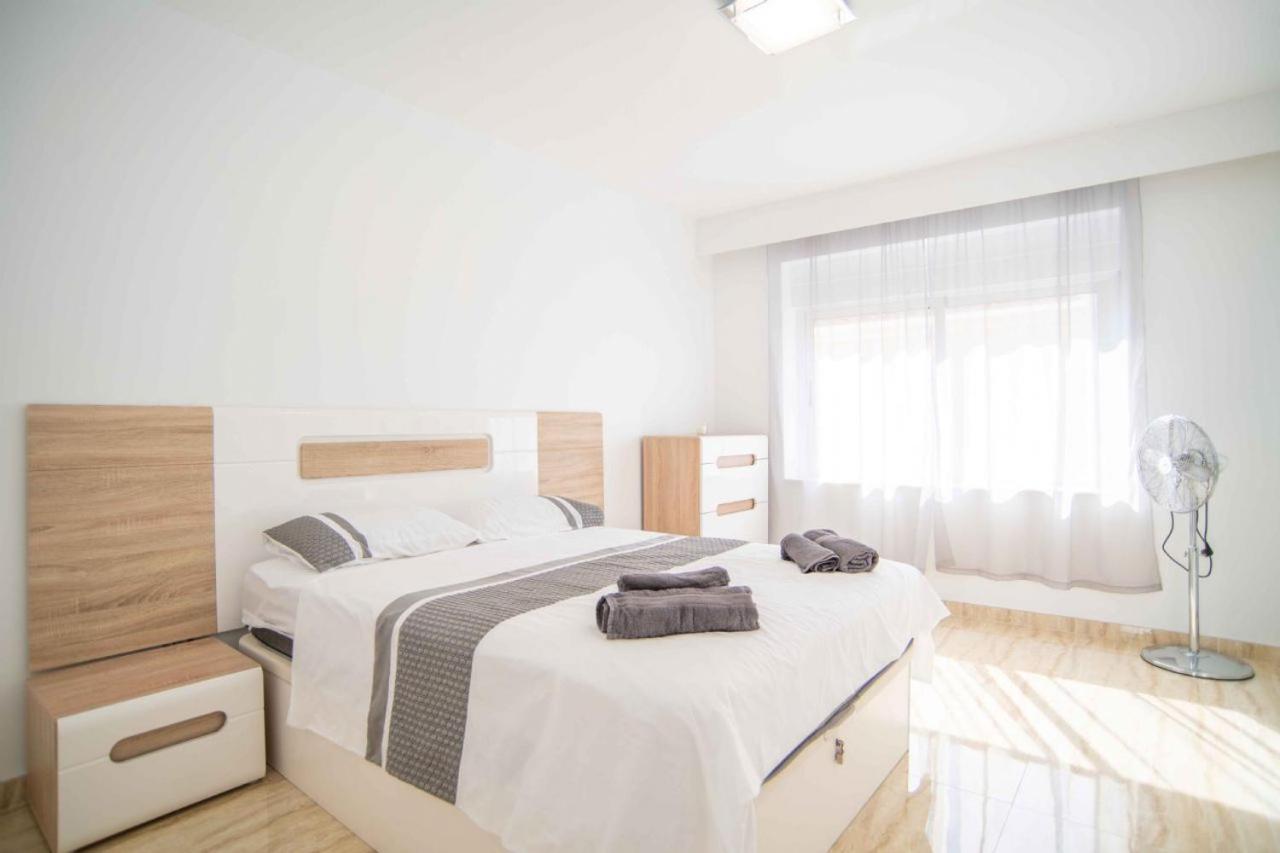 Beautiful Two Bedroom Apartment Next To The Beachfront Torre de la Horadada Ngoại thất bức ảnh